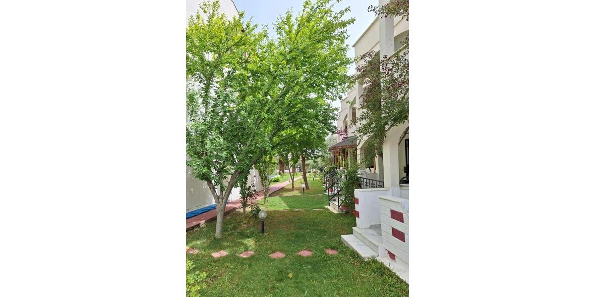 Reihenhaus München Pasing-Obermenzing - 4 Zimmer, 330 m&sup2;, 250.000&euro; | Angebot:26926409
