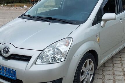 Toyota Corolla Verso 153.767 km 4.900 &euro; Röhrmoos / Biberbach 85244