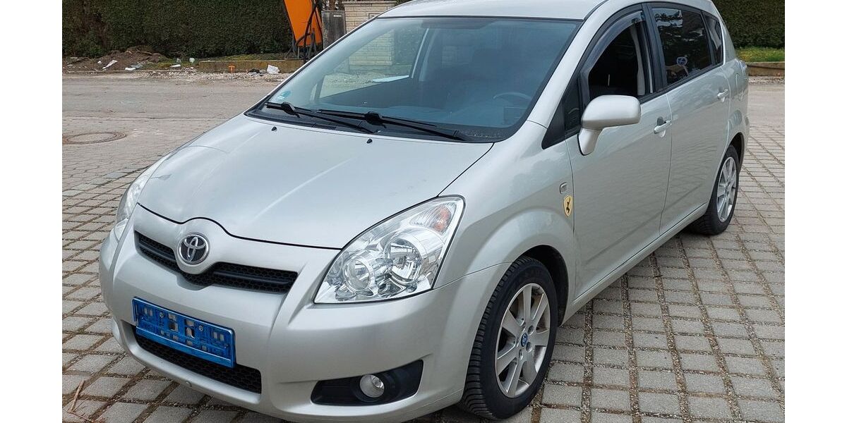 Toyota Corolla Verso 153.767 km 5.200 &euro; Röhrmoos / Biberbach 85244