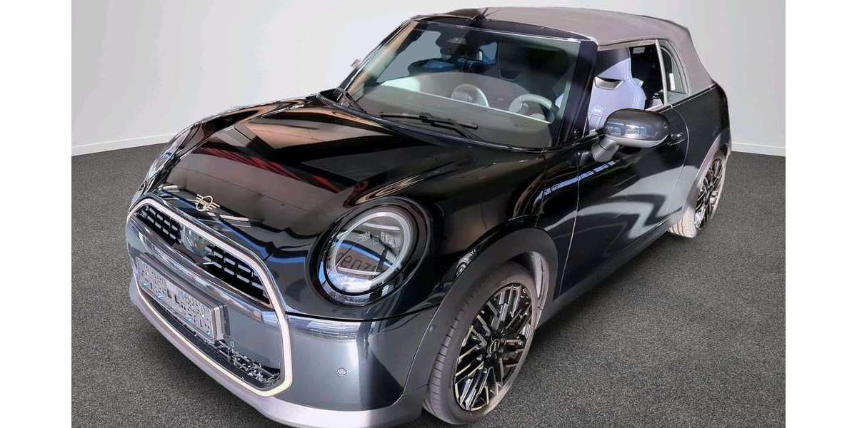 Mini Cooper C Cabrio 2.765 km 34.228 &euro; München 80788
