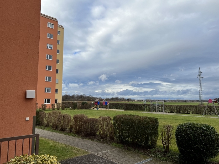 Sonnige Dachterrassenwohnung mit Alpenblick 2 zimmer