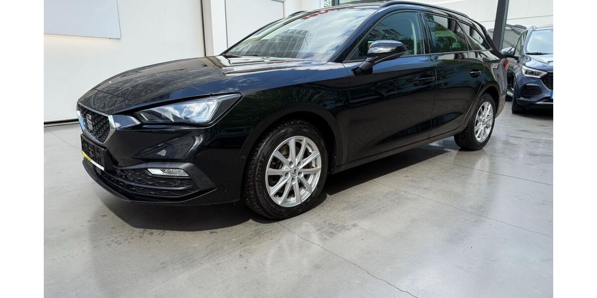 Seat Leon 108.360 km 17.690 &euro; München 80636