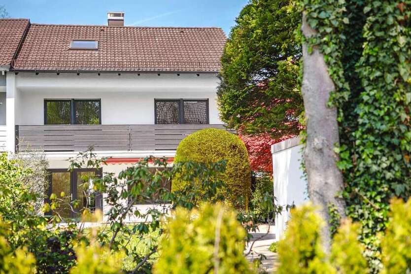 Haus zum Kaufen in München 1.690.000 € 181 m²
