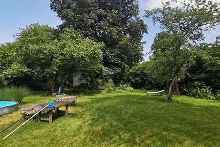 Haus zum Kaufen in Planegg 2.800.000 € 395.95 m² 13 zimmer