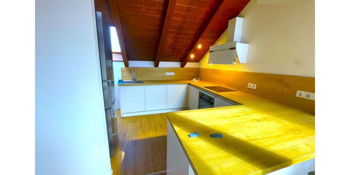 Maisonette 2022 renoviert und sofort verfügbar. Provisionfrei! 4 zimmer