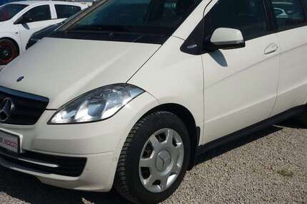 Mercedes-Benz A 160 98.000 km 4.950 &euro; München 81829