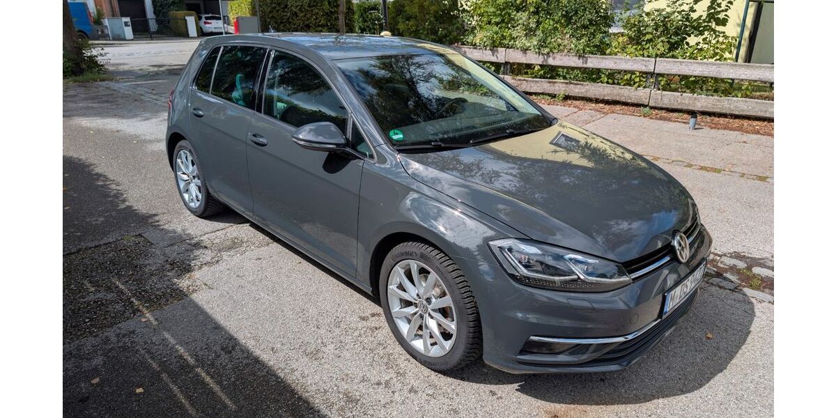 VW Golf 135.000 km 15.490 &euro; München 81475