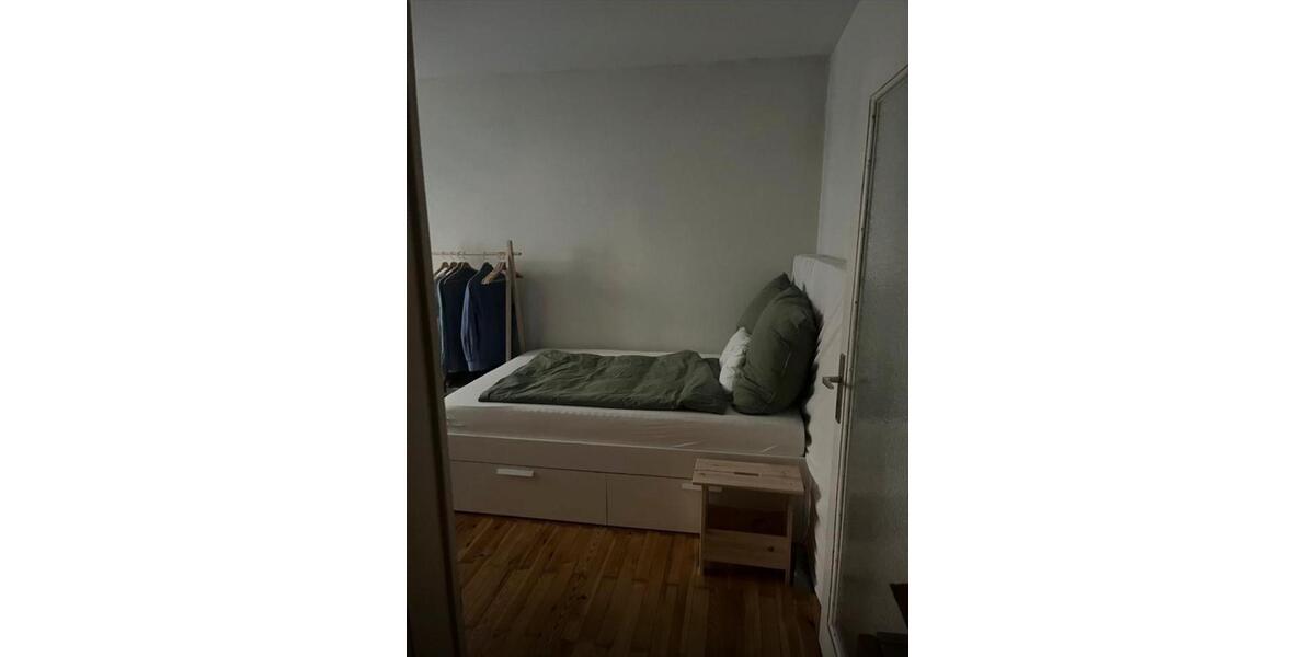 WG-Zimmer zur Teilzeitnutzung in Altbauwohnung – München-Westend 2 zimmer