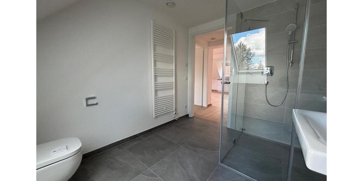 Dachgeschoßwohnung München Thalkirchen-Obersendling-Forstenried-Fürstenried-S - 2 Zimmer, 52 m&sup2;, 1.586&euro; | Angebot:26279394