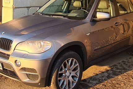 BMW X5 349.000 km 9.600 &euro; München 81247