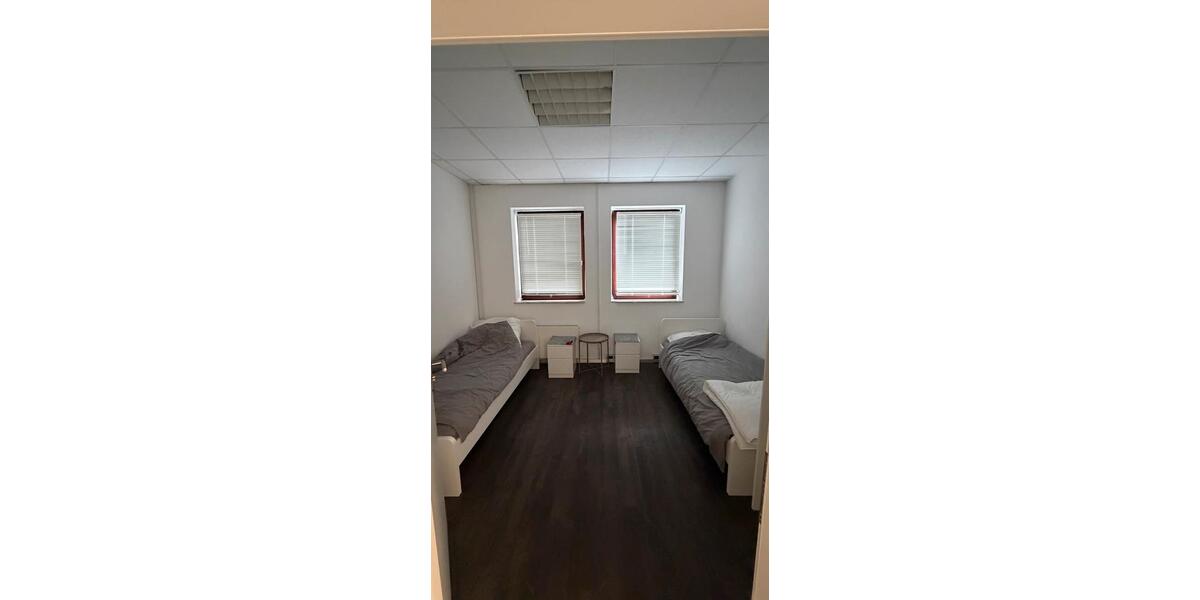 Erdgeschoßwohnung München Nymphenburg - 1 Zimmer, 10 m&sup2;, 500&euro; | Angebot:26610699
