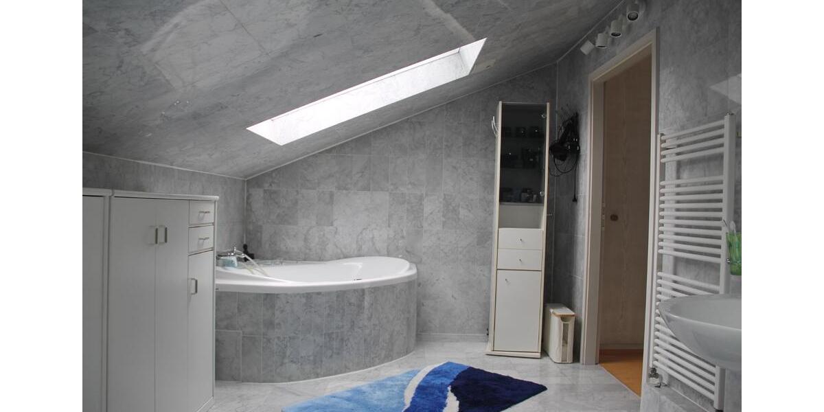 Reihenhaus Zorneding - 5.5 Zimmer, 138 m&sup2;, 800.000&euro; | Angebot:27055072