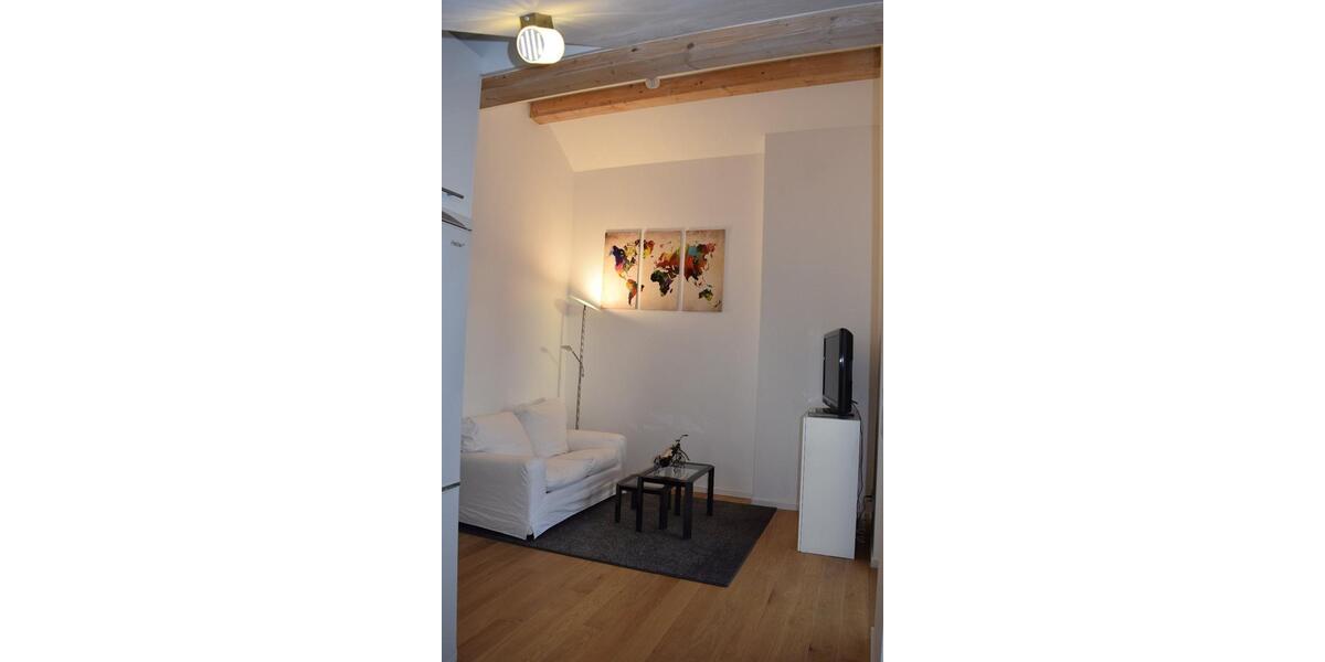 Etagenwohnung München Am Hart - 2 Zimmer, 64 m&sup2;, 1.300&euro; | Angebot:26238587