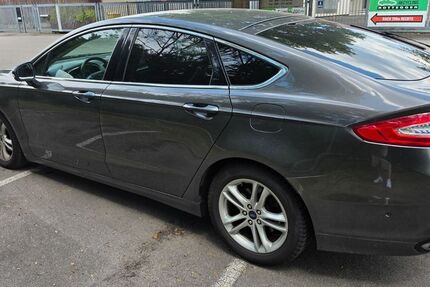 Ford Mondeo 118.000 km 14.390 &euro; Garching 85748