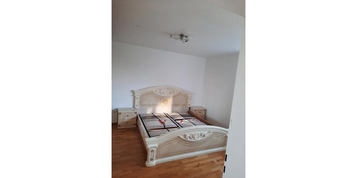 Etagenwohnung Haar - 3 Zimmer, 84 m&sup2;, 1.750&euro; | Angebot:24978599