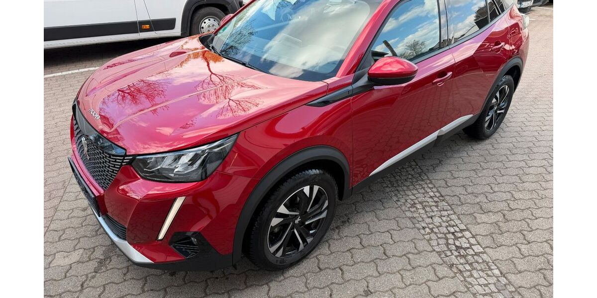 Peugeot 2008 22.246 km 16.990 &euro; München 81827