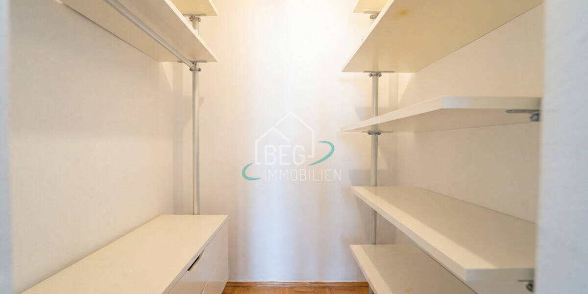 Etagenwohnung München Trudering-Riem - 2 Zimmer, 66 m&sup2;, 475.000&euro; | Angebot:26474583