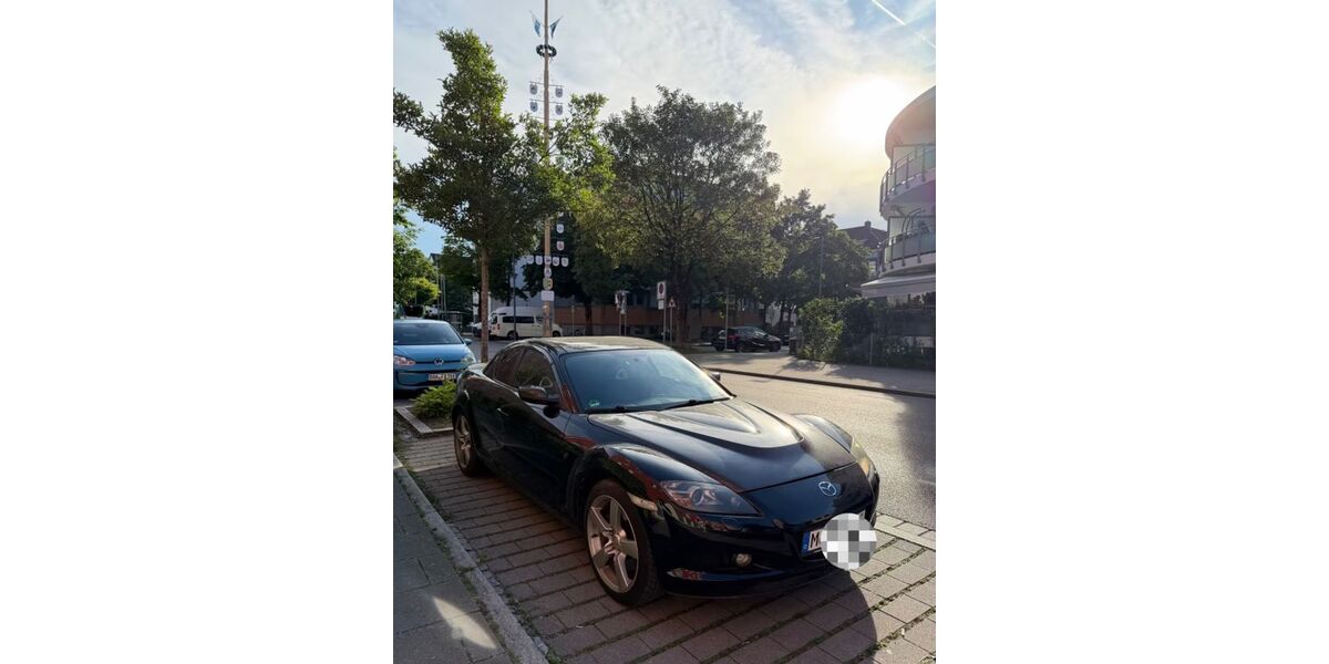 Mazda RX-8 88.000 km 6.900 &euro; München 80939