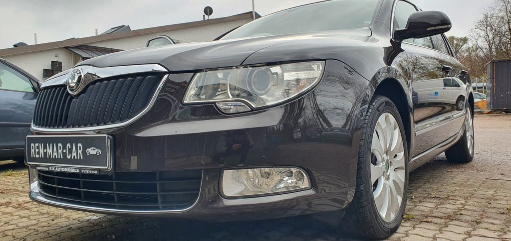 Skoda Superb 231.750 km 4.600 &euro; Olching 82140