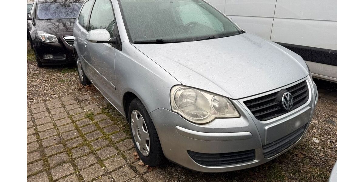 VW Polo 70.000 km 1.999 &euro; München 81479