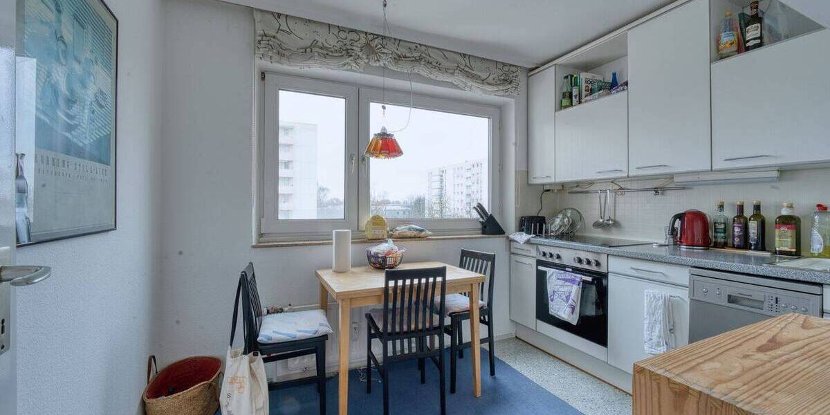 Etagenwohnung München Bogenhausen - 3 Zimmer, 75 m&sup2;, 479.000&euro; | Angebot:25938745