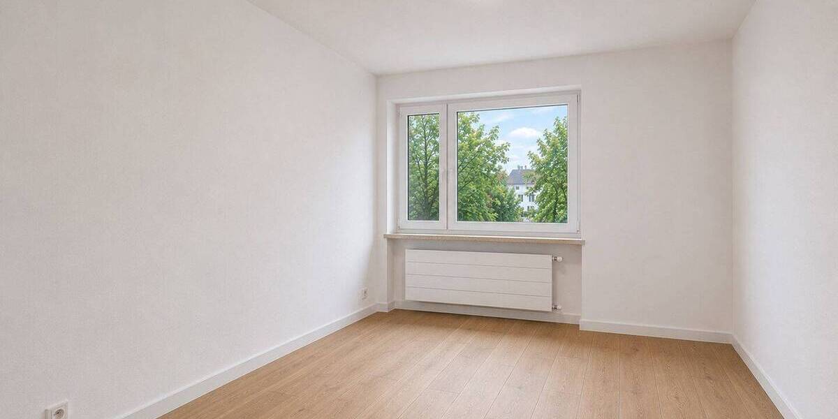 Etagenwohnung München Bogenhausen - 3 Zimmer, 77 m&sup2;, 645.000&euro; | Angebot:26867473