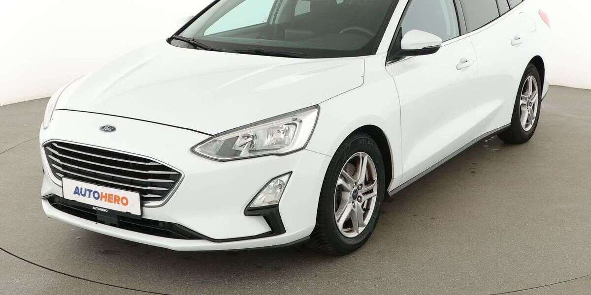Ford Focus 92.661 km 10.930 &euro; Neufahrn 85375