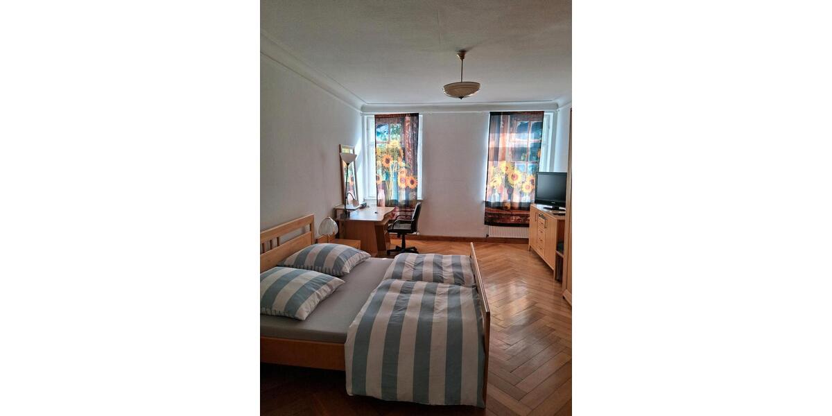 Zimmer frei 4 zimmer