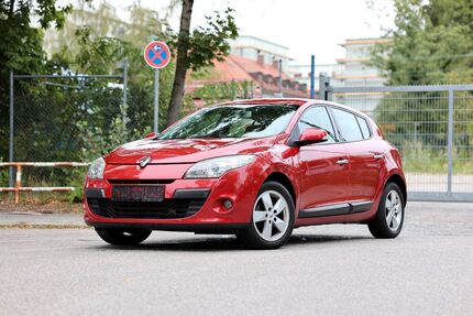 Renault Megane 134.690 km 4.990 &euro; München 81369