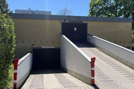 Garagen / Stellplätze München Hadern - 22.000&euro; | Angebot:26450497