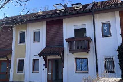 Haus zum Mieten in Vaterstetten 3.300 € 166 m²