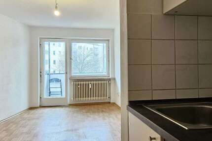 Wohnung zum Mieten in München 679 € 22.7 m²