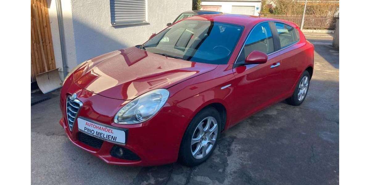 Alfa Romeo Giulietta 155.290 km 5.699 &euro; München 81739