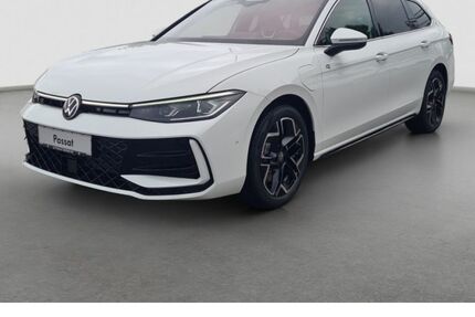 VW Passat 11.000 km 54.820 &euro; Ebersberg bei München 85560