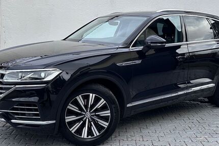 VW Touareg 159.000 km 31.990 &euro; München 81243