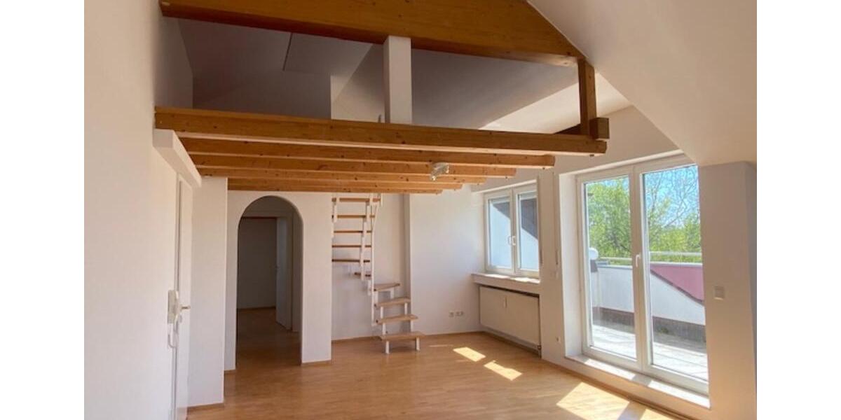 Dachgeschoßwohnung Puchheim - 3 Zimmer, 121 m&sup2;, 1.450&euro; | Angebot:25639621