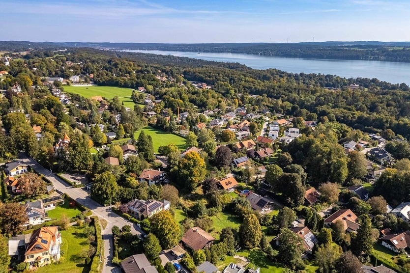 Exklusives Grundstück in Pöcking - 1.905 m² mit vermietetem Einfamilienhaus und großem Potenzial!