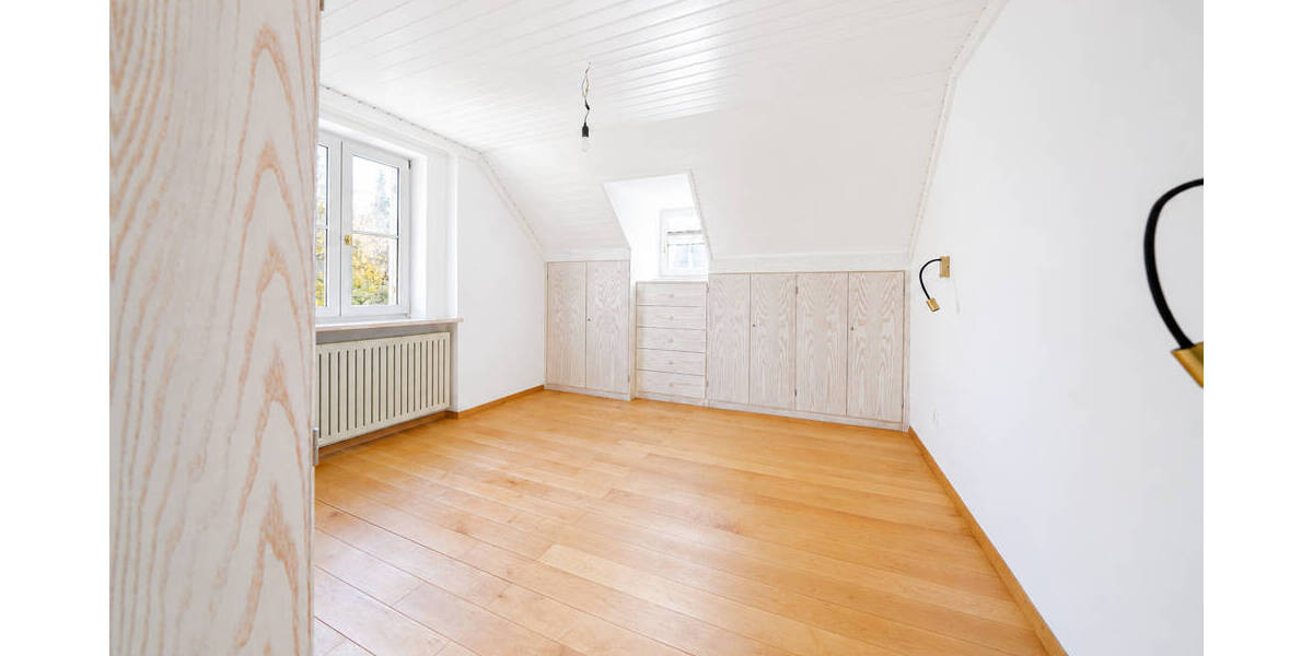 Einfamilienhaus Fürstenfeldbruck - 7 Zimmer, 180 m&sup2;, 3.200&euro; | Angebot:26557797