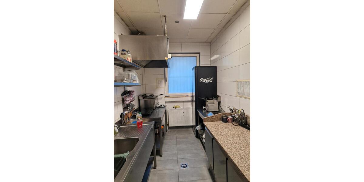 Pizzaservice mit Terrasse und Parkplätzen SOFORT STARTKLAR zimmer