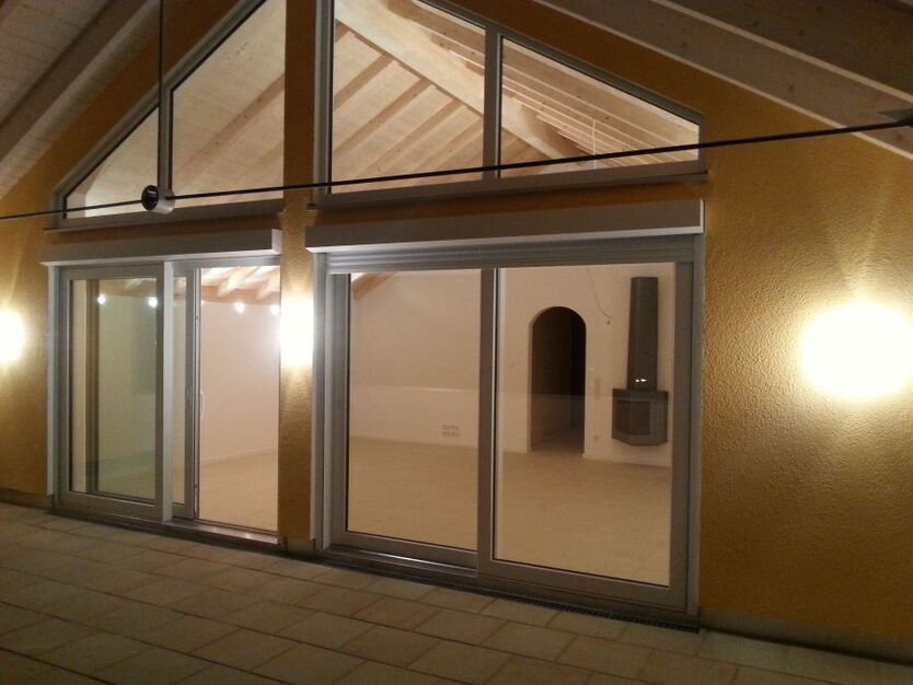 Sehr schöne LuxusWohnung oder Gewerbefläche. (Niedrigenergiehaus)