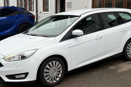 Ford Focus 115.000 km 4.990 &euro; München 81479