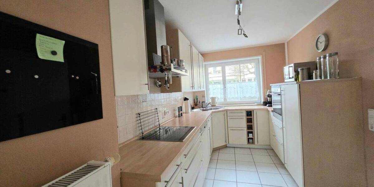 Doppelhaushälfte München Pasing-Obermenzing - 6 Zimmer, 140 m&sup2;, 2.100&euro; | Angebot:25999055