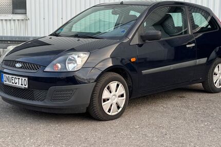 Ford Fiesta 99.000 km 999 &euro; Puchheim Bahnhof (bei München) 82178