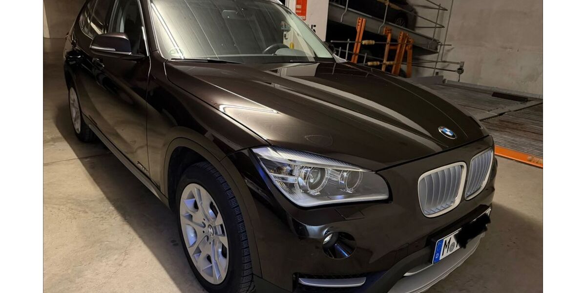 BMW X1 59.296 km 14.999 &euro; München 80807