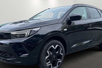 Opel Grandland (X) 4.000 km 27.990 &euro; München 80339