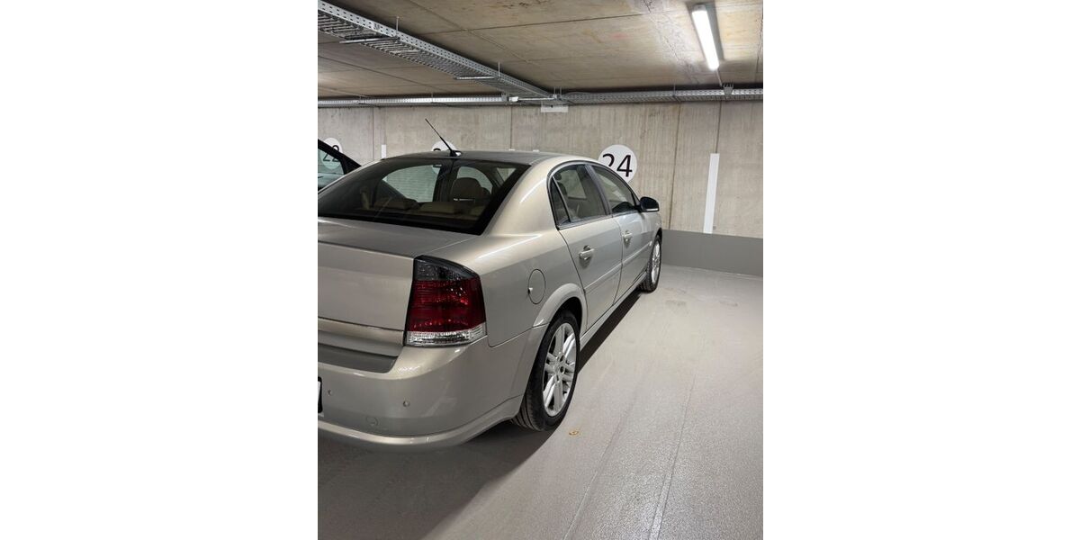 Opel Vectra 99.400 km 2.800 € Berg 82335