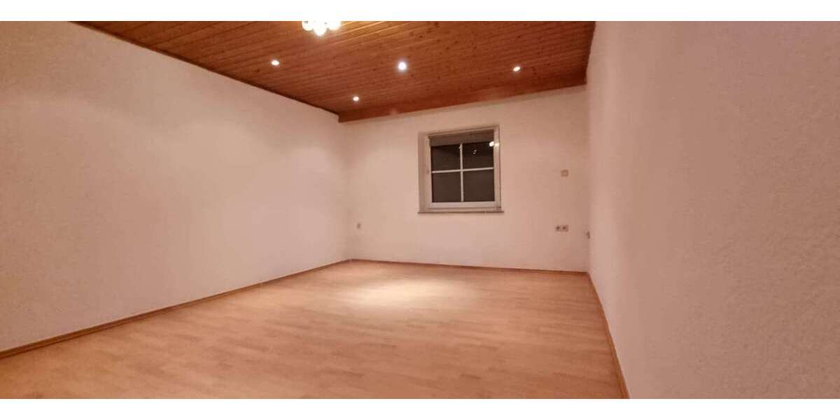 Etagenwohnung Neufahrn - 3 Zimmer, 56 m&sup2;, 285.000&euro; | Angebot:24398575