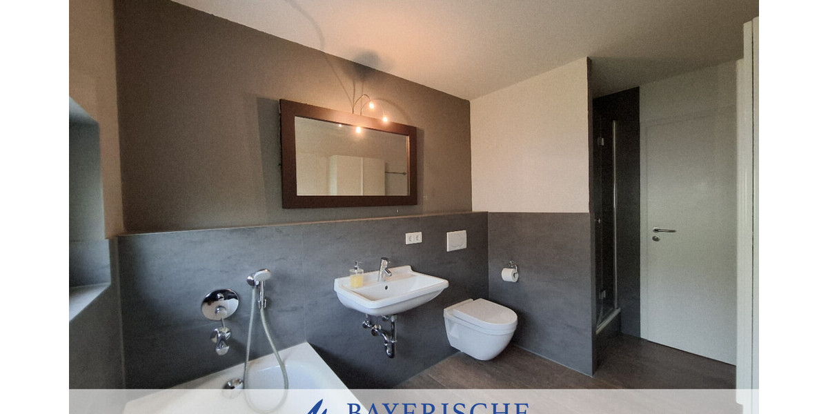 • MIETEN WAR GESTERN • HIER KOMMT IHR NEUES FAMILIENDOMIZIL• RMH MIT DACHTERRASSE IN PASING • - Reihenhaus München Aubing-Lochhausen-Langwied | Angebot:26493475