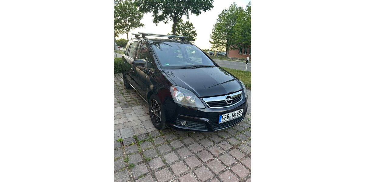 Opel Zafira 204.000 km 2.950 &euro; Fürstenfeldbruck 82256