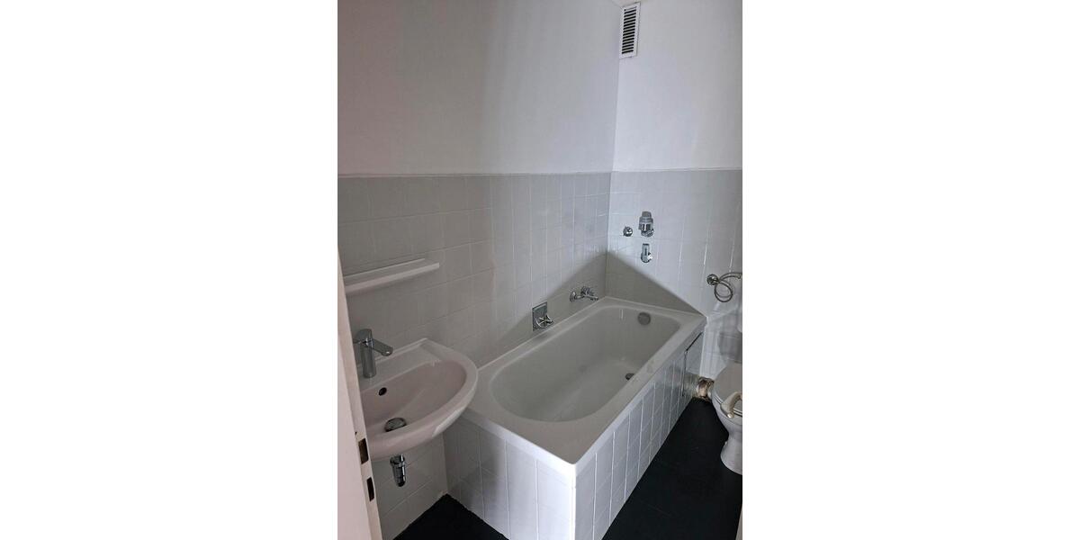 Hochparterre Markt Schwaben - 1 Zimmer, 24 m&sup2;, 235.900&euro; | Angebot:26423818